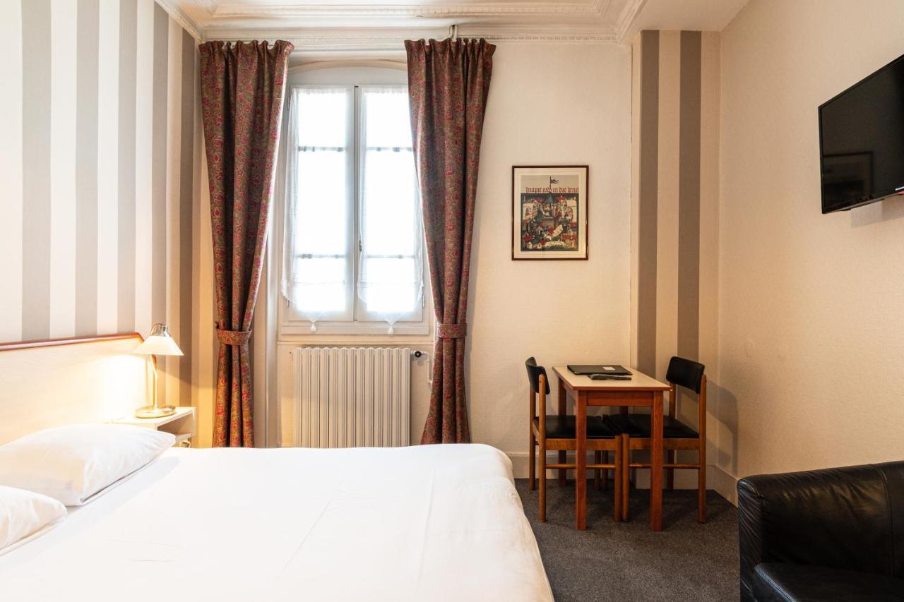 Des Bains 2*
